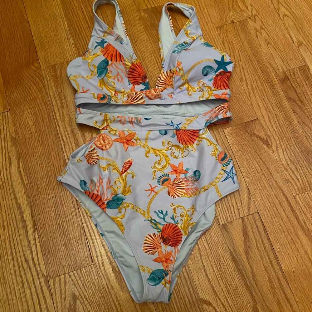Seashell one piece cut out bathing suit